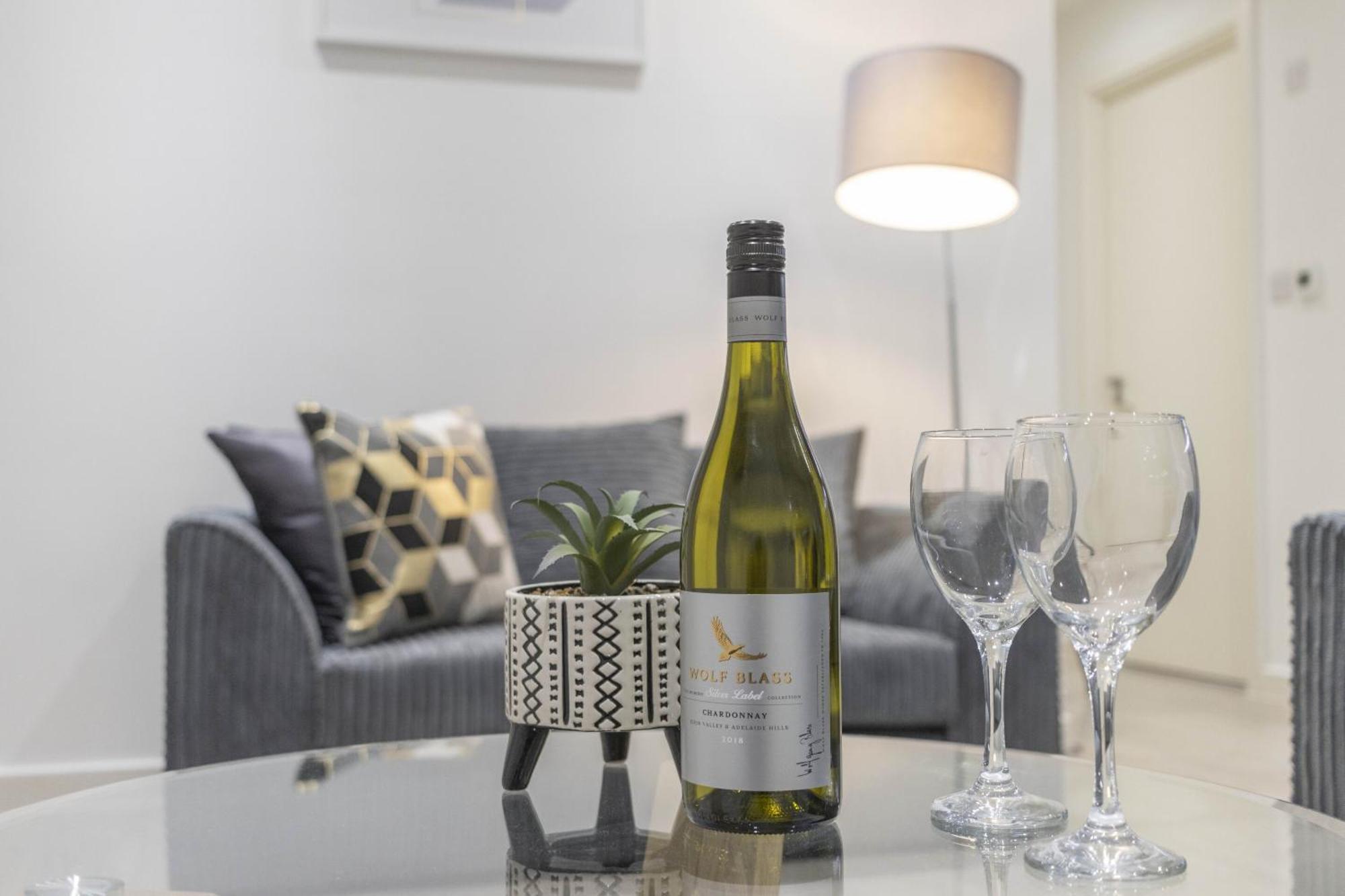 Linacre 1&2 - One And Two Bed Flat Behind The Cathedral With Free Parking And Fast Wifi Exeter Quarto foto